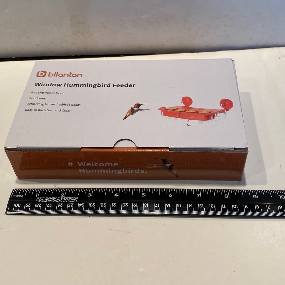 NIB Window Hummingbird Feeder - Picture 5 of 5